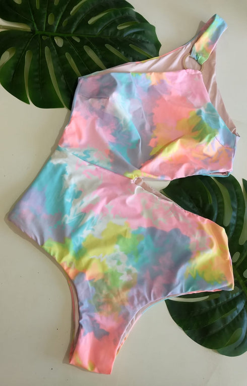 AJUSTE NA MODA DE UMA PEÇA DUPLO LADO