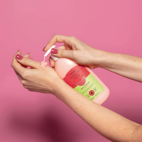 O Boticário Cuide-se Bem Watermelon Hydrating Body Lotion 400ml