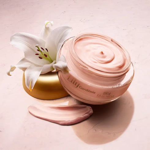 O Boticário Lily Gardénia Satin Moisturising Body Cream 250g