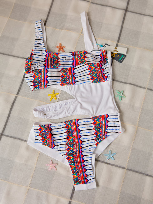 CORTE DE MODA DE UMA PEÇA