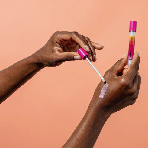 O Boticário Cuide-se Bem Milissa Glossy Plastic Lips Intense 5.5g